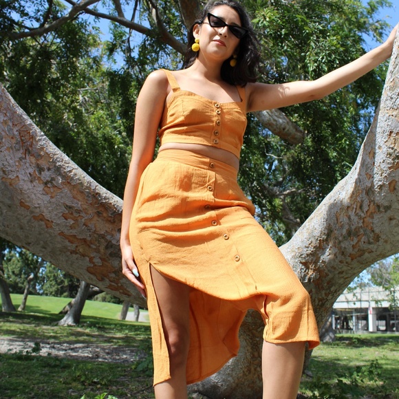 🚨LAST CHANCE// Rust Orange 2 piece Set - Picture 2 of 8